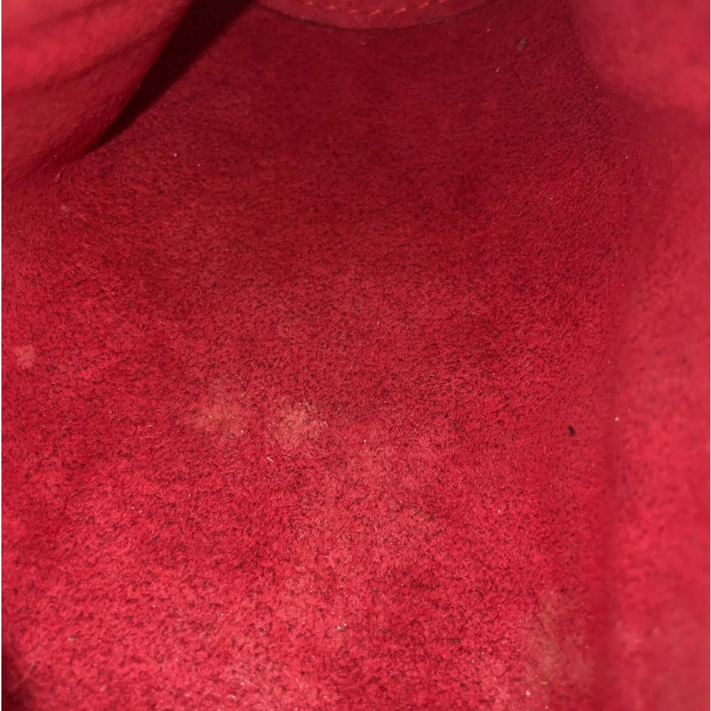 Authentic Louis Vuitton Epi Red Soufflo Pouch W/Bag - Picture 15 of 16